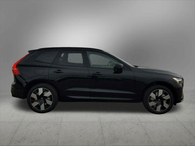 new 2025 Volvo XC60 Plug-In Hybrid car, priced at $66,235