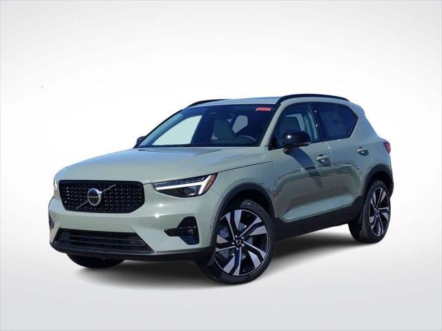 new 2025 Volvo XC40 car, priced at $49,790