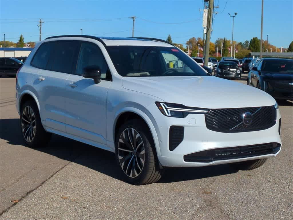 new 2026 Volvo XC90 car, priced at $78,645