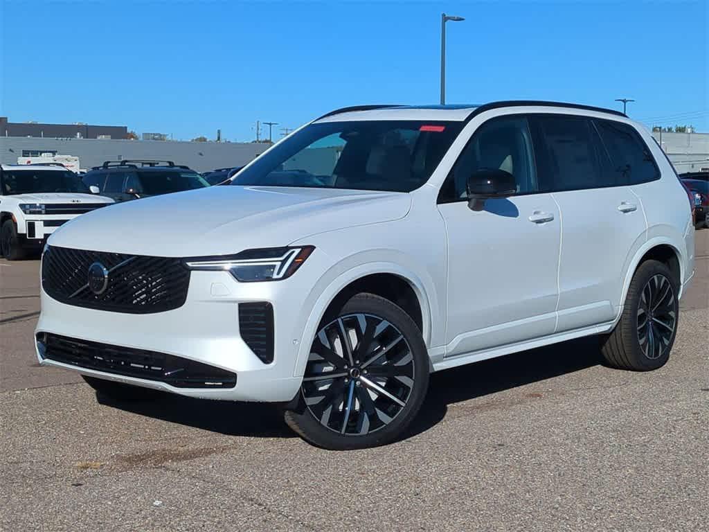 new 2026 Volvo XC90 car, priced at $78,645