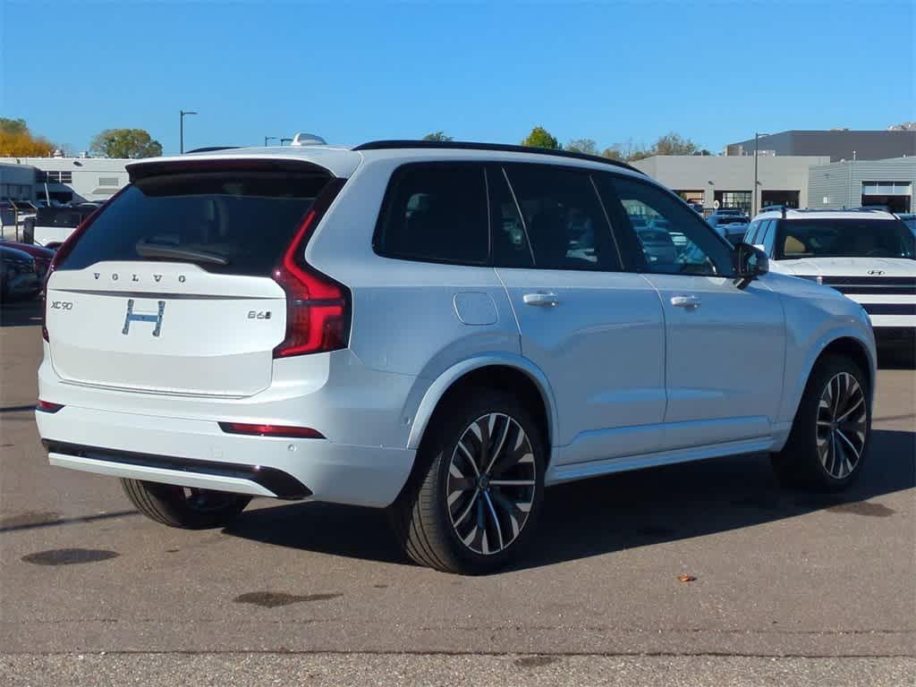 new 2026 Volvo XC90 car, priced at $78,645