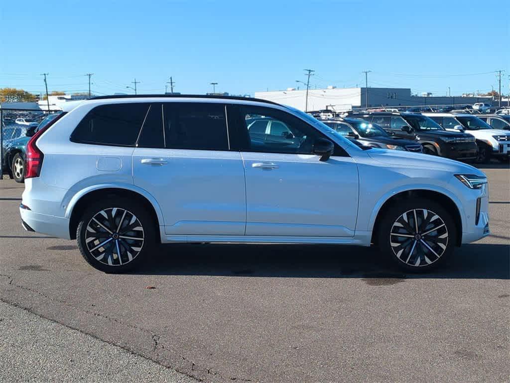 new 2026 Volvo XC90 car, priced at $78,645