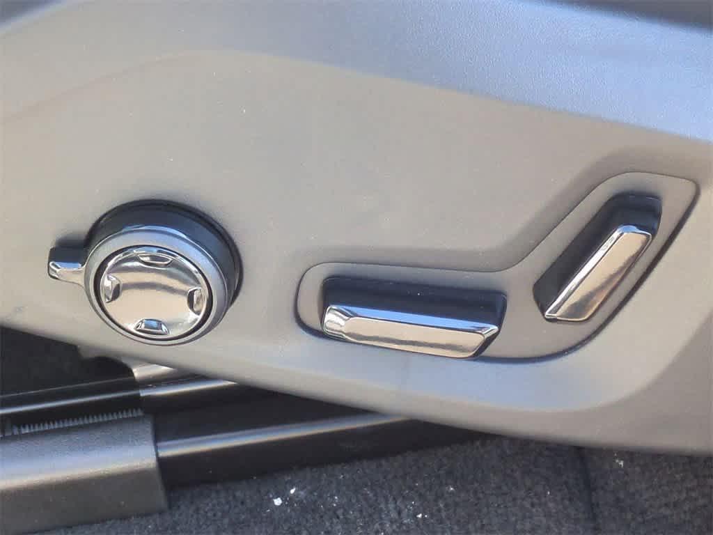 new 2026 Volvo XC90 car, priced at $78,645