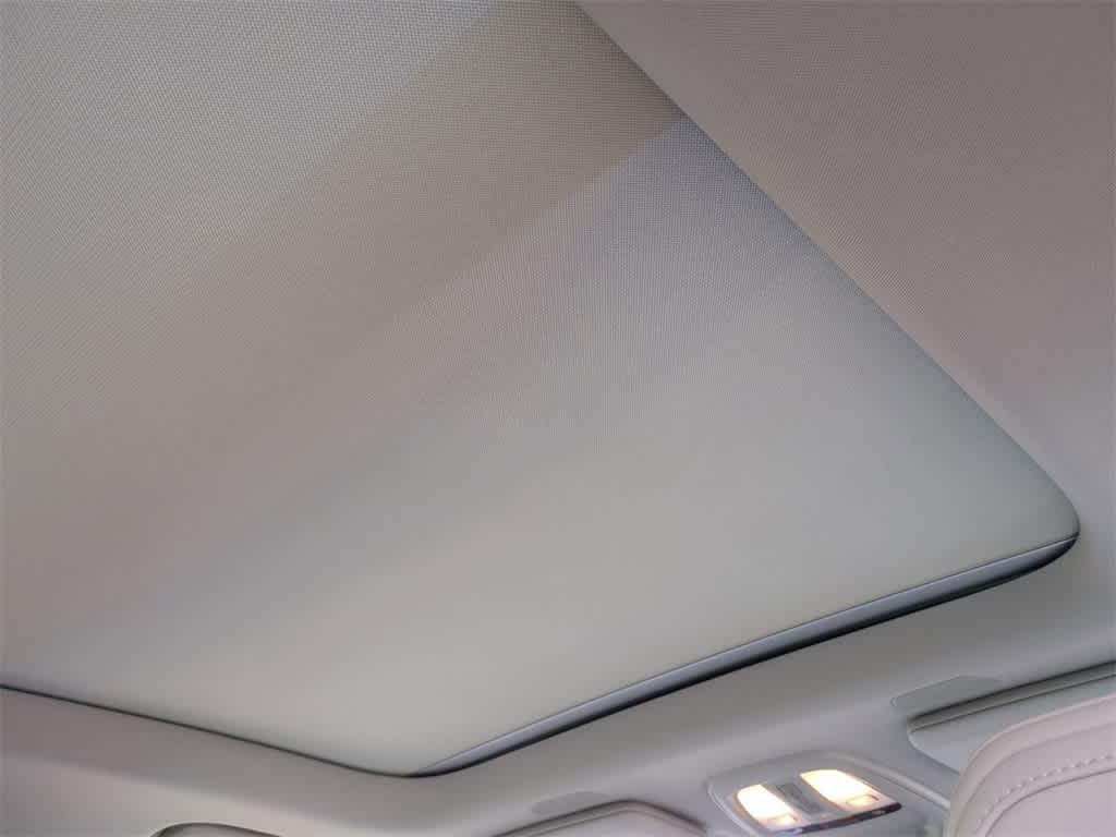 new 2026 Volvo XC90 car, priced at $75,155