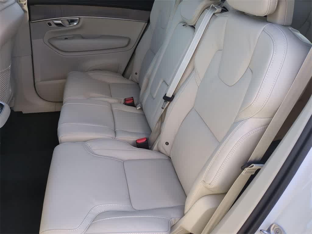 new 2026 Volvo XC90 car, priced at $75,155