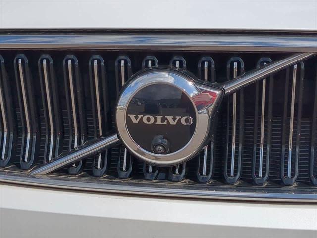 new 2025 Volvo XC40 car, priced at $50,000