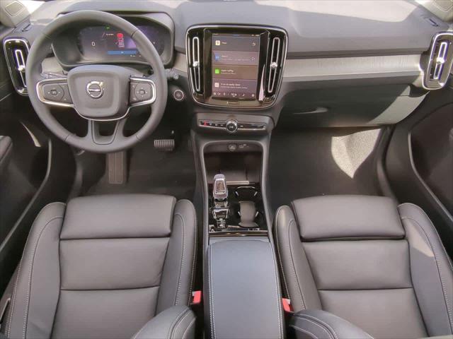 new 2025 Volvo XC40 car, priced at $50,000