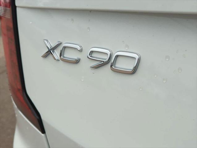 new 2025 Volvo XC90 Plug-In Hybrid car, priced at $78,805