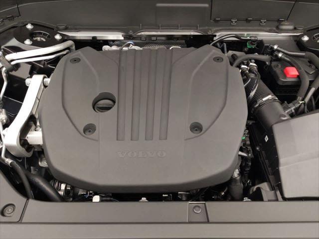 new 2025 Volvo XC90 car, priced at $65,555