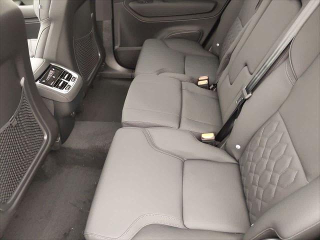 new 2025 Volvo XC90 car, priced at $65,555