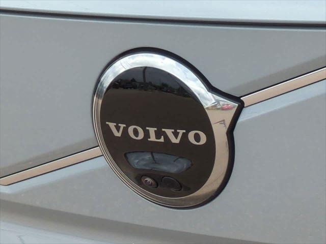 new 2025 Volvo EX90 car, priced at $86,490