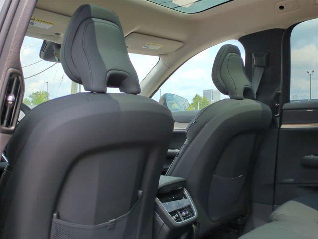 new 2025 Volvo EX90 car, priced at $86,490