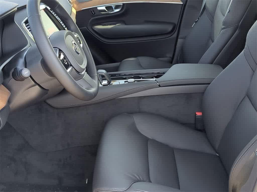 new 2025 Volvo XC90 Plug-In Hybrid car, priced at $74,500