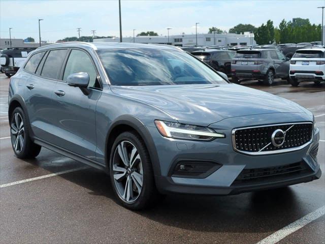used 2023 Volvo V60 Cross Country car, priced at $38,527