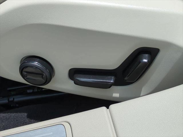 used 2023 Volvo V60 Cross Country car, priced at $38,527