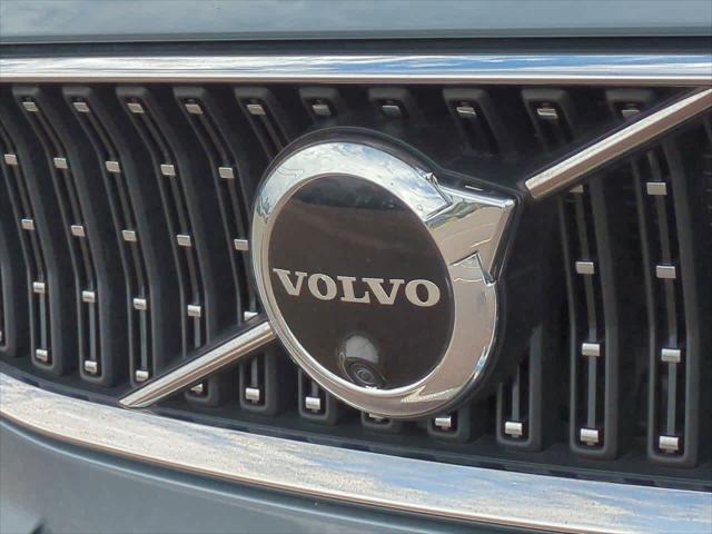 used 2023 Volvo V60 Cross Country car, priced at $38,527