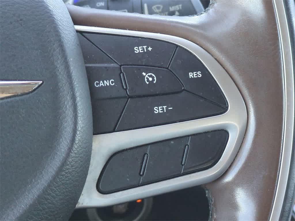 used 2018 Chrysler Pacifica car, priced at $16,367