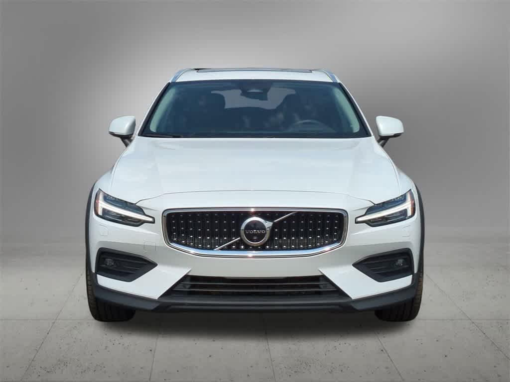 used 2023 Volvo V60 Cross Country car, priced at $36,277