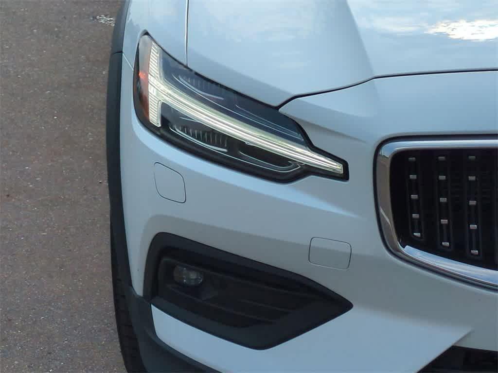 used 2023 Volvo V60 Cross Country car, priced at $36,277