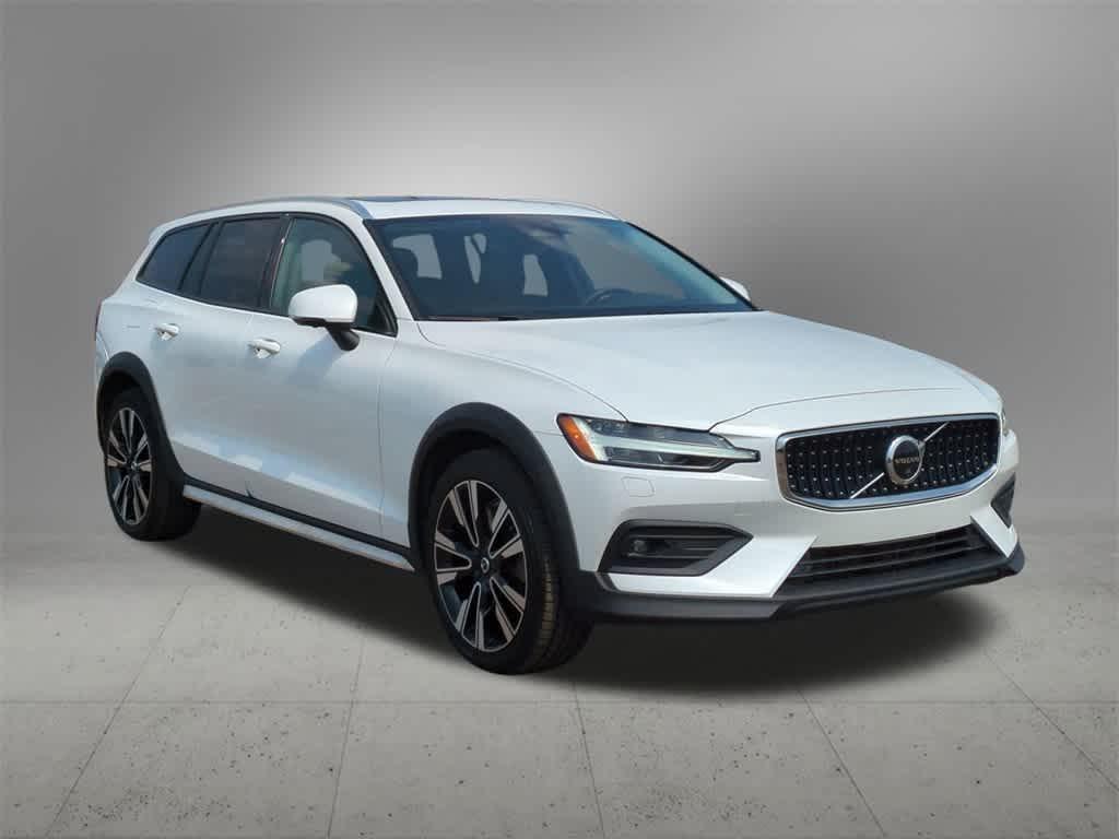 used 2023 Volvo V60 Cross Country car, priced at $36,277