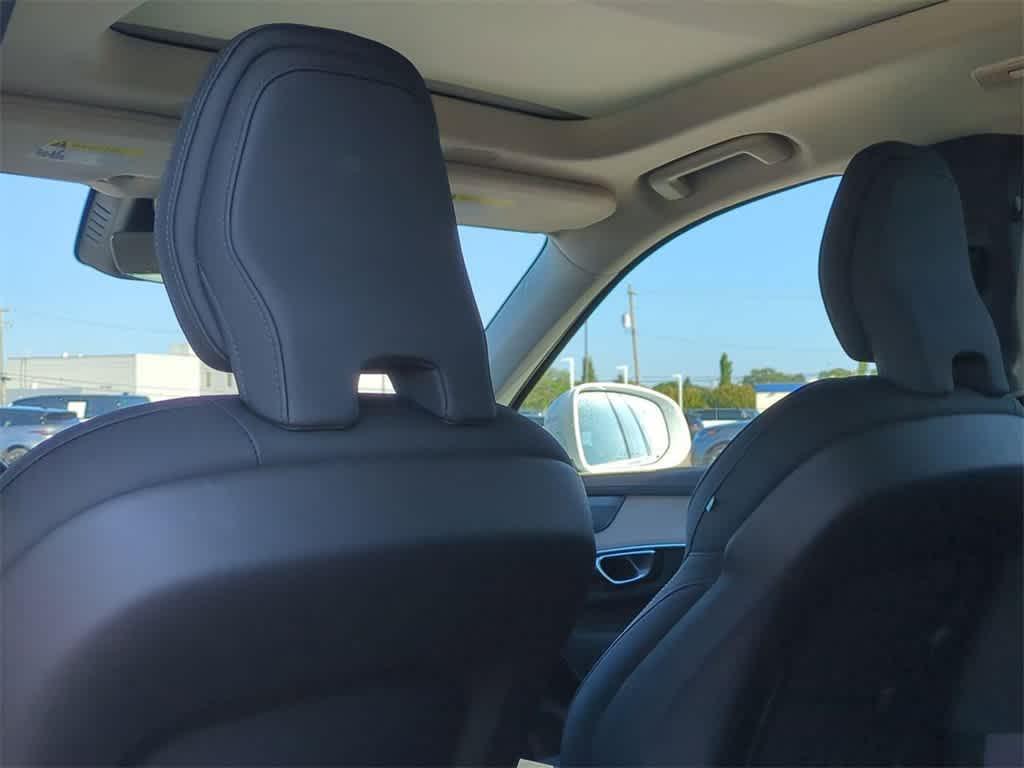 new 2025 Volvo XC90 car, priced at $63,240