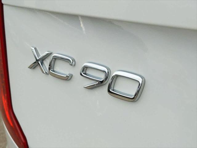 used 2024 Volvo XC90 Recharge Plug-In Hybrid car, priced at $67,999