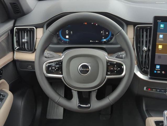 new 2025 Volvo XC90 car, priced at $69,155