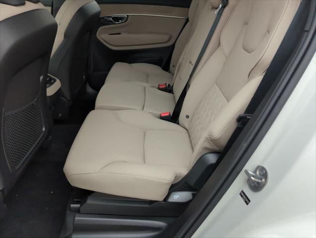 new 2025 Volvo XC90 car, priced at $69,155