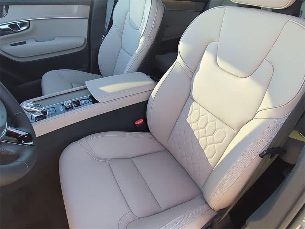 new 2026 Volvo XC90 car, priced at $69,445