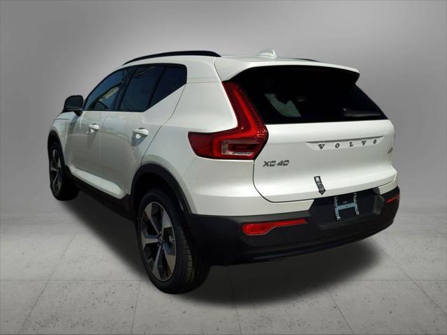 new 2025 Volvo XC40 car, priced at $46,866