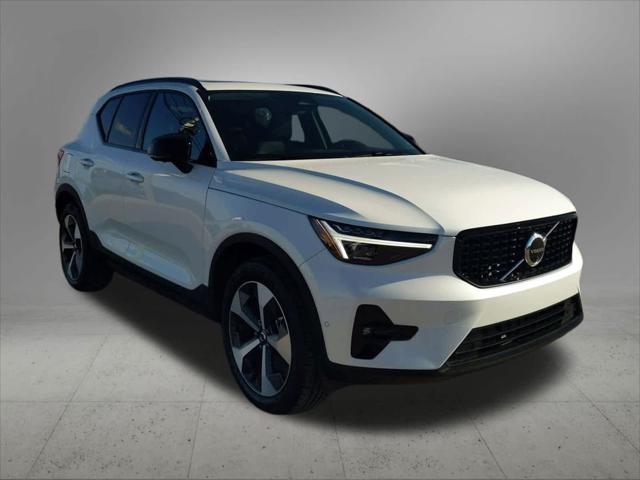 used 2025 Volvo XC40 car, priced at $46,866