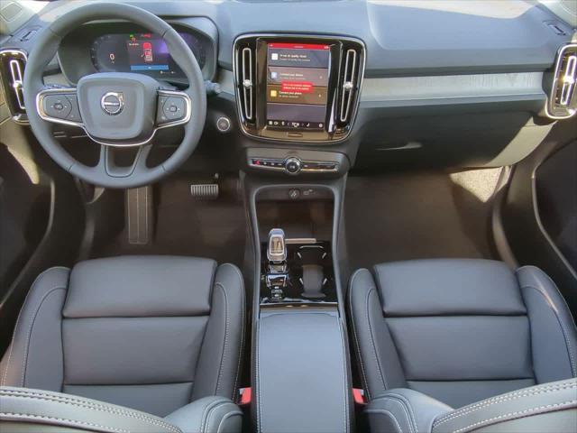 new 2025 Volvo XC40 car, priced at $50,000