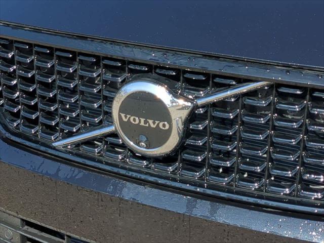new 2025 Volvo XC40 car, priced at $50,000