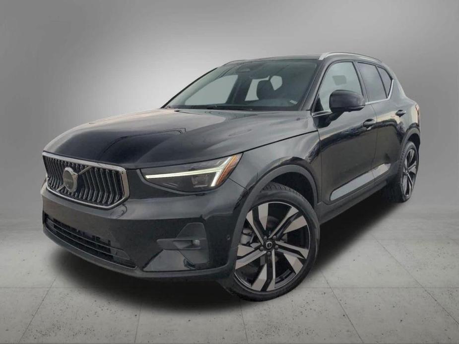 new 2024 Volvo XC40 car, priced at $47,889