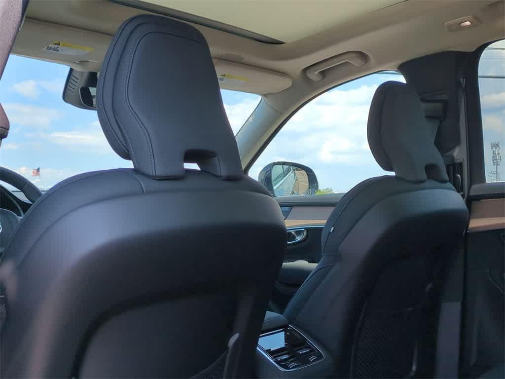 new 2026 Volvo XC90 car, priced at $71,825