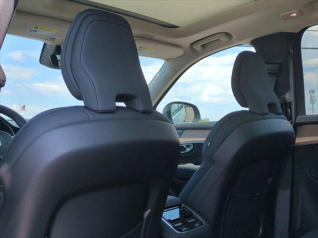 new 2026 Volvo XC90 car, priced at $71,825