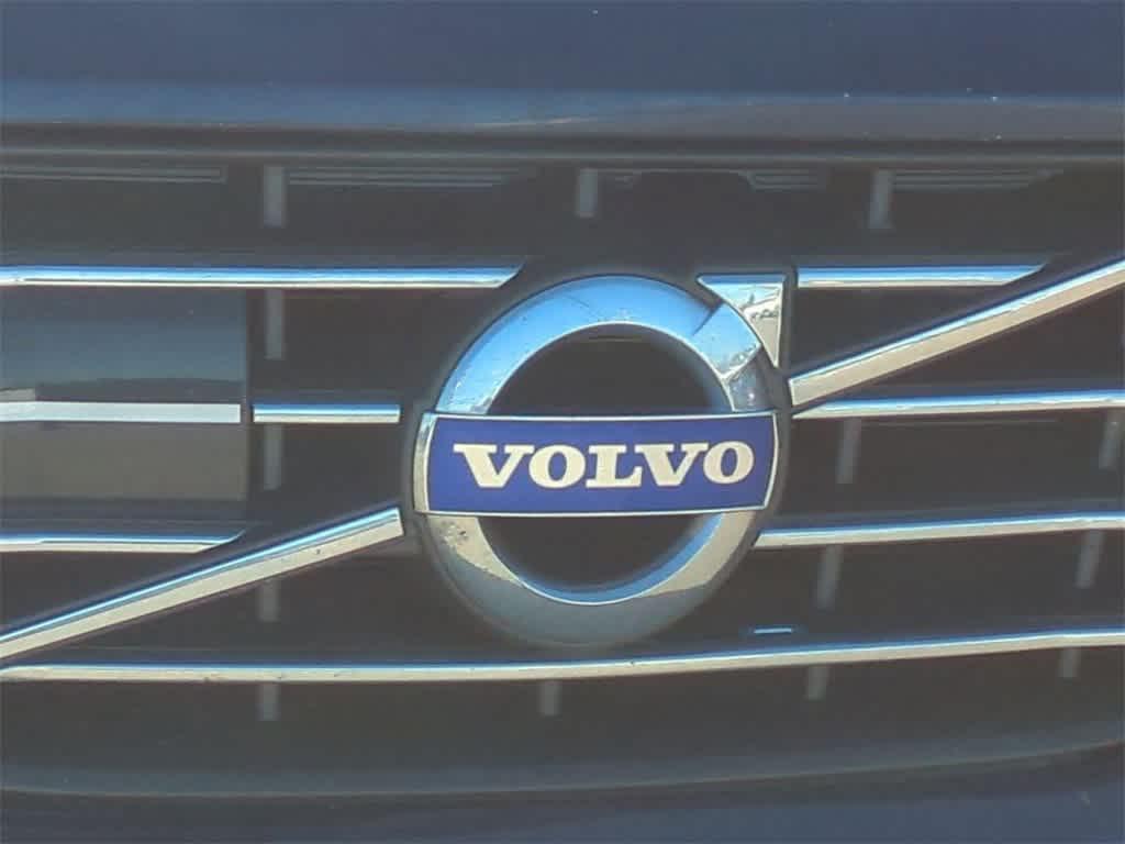 used 2015 Volvo XC60 car, priced at $14,703