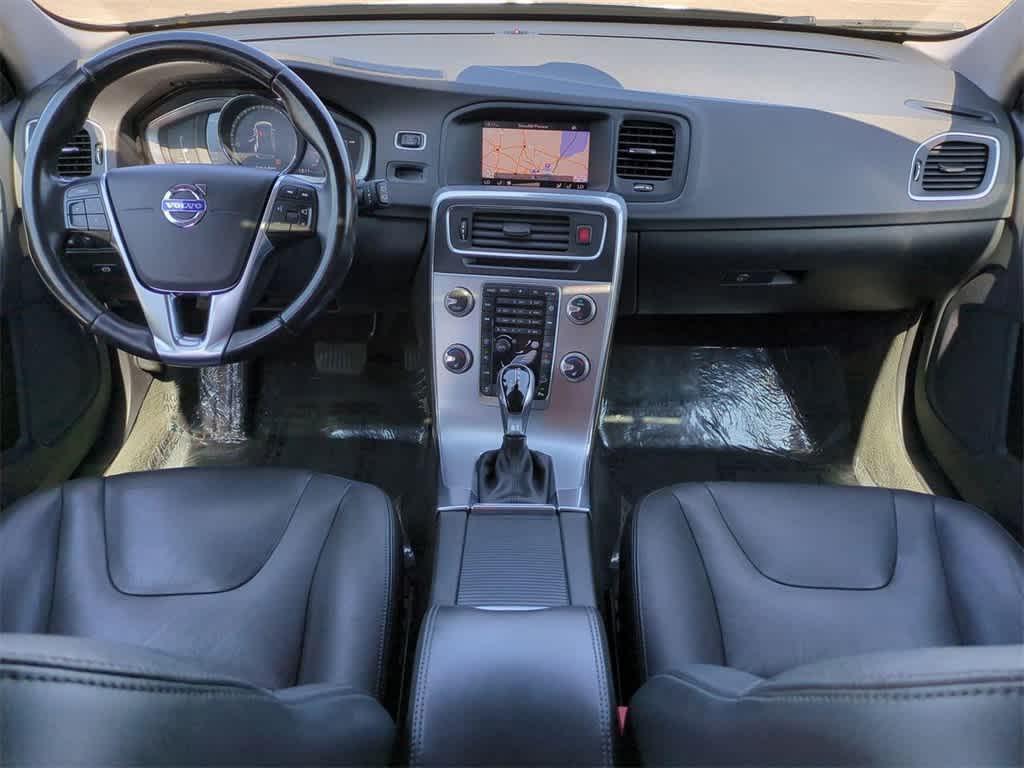 used 2018 Volvo V60 Cross Country car, priced at $18,777