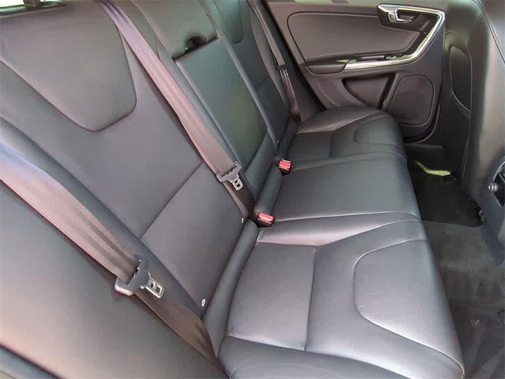 used 2018 Volvo V60 Cross Country car, priced at $18,777