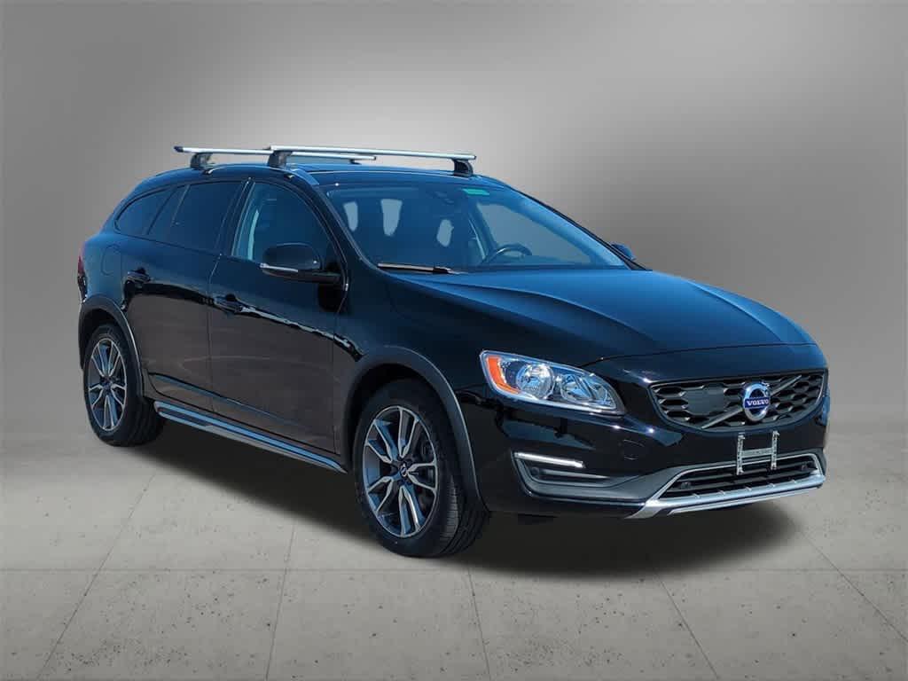 used 2018 Volvo V60 Cross Country car, priced at $18,777