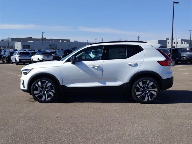 new 2025 Volvo XC40 car, priced at $50,000