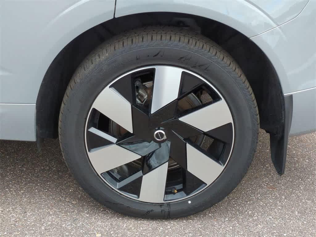 new 2025 Volvo XC60 Plug-In Hybrid car, priced at $64,000