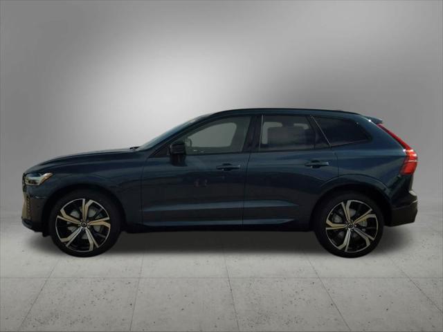 new 2025 Volvo XC60 car, priced at $60,635