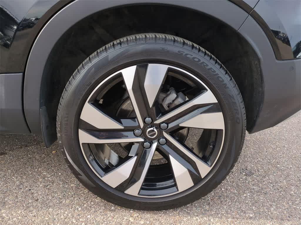 used 2023 Volvo XC40 car, priced at $31,777