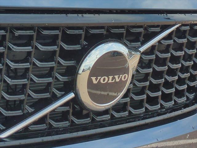 new 2026 Volvo XC40 car, priced at $48,000