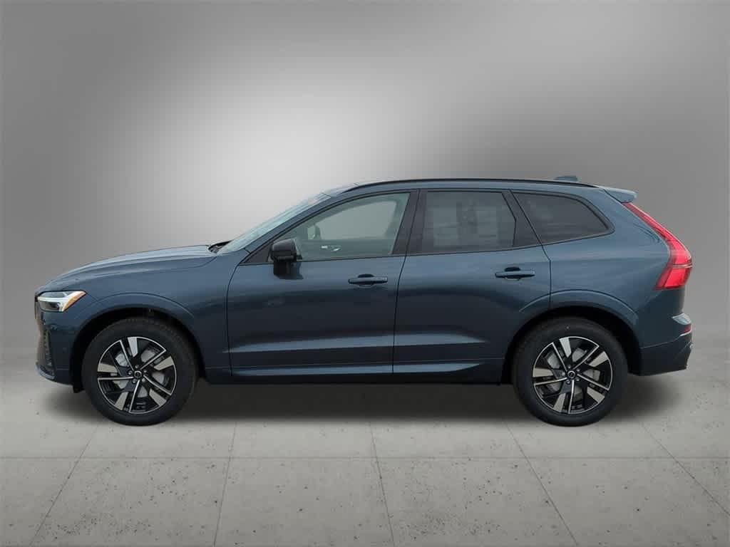new 2026 Volvo XC60 car, priced at $59,795