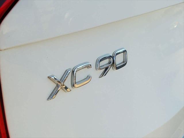 used 2022 Volvo XC90 car, priced at $31,900