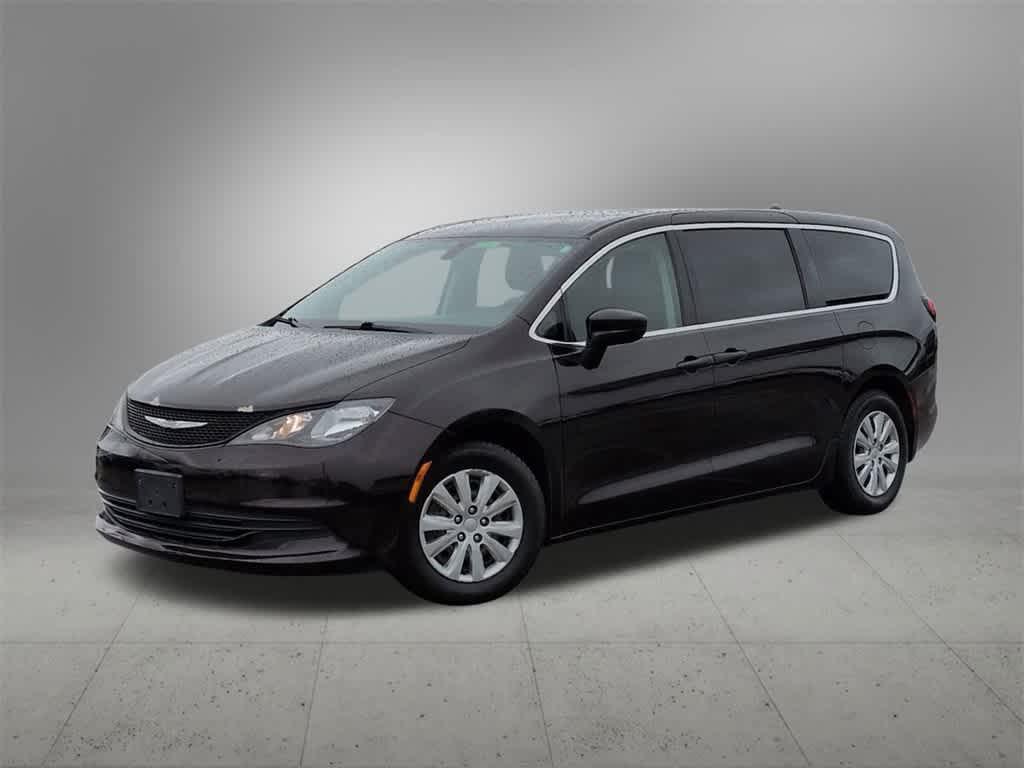 used 2018 Chrysler Pacifica car, priced at $10,977