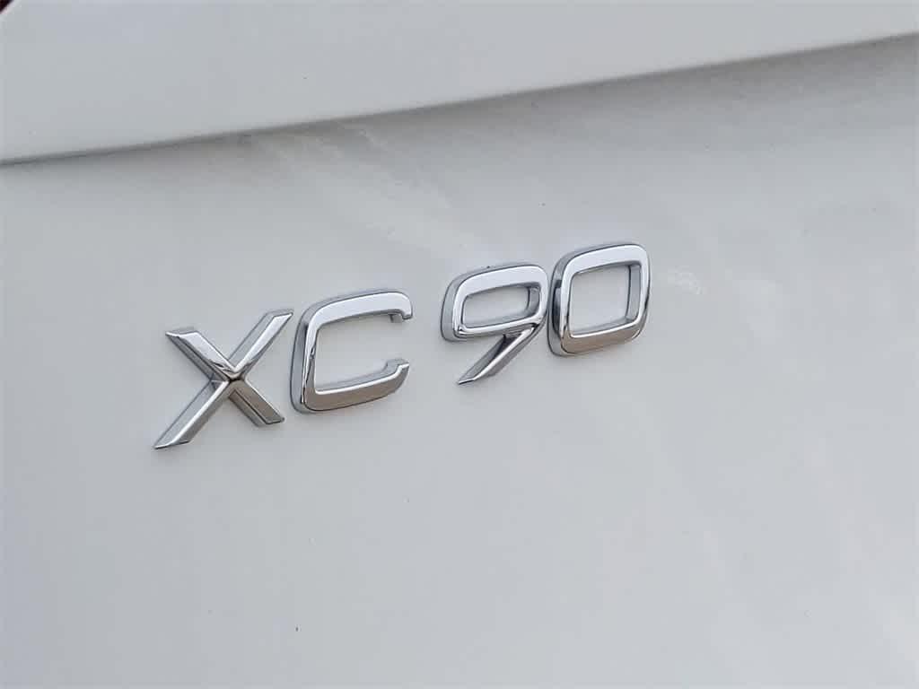used 2025 Volvo XC90 car, priced at $62,000