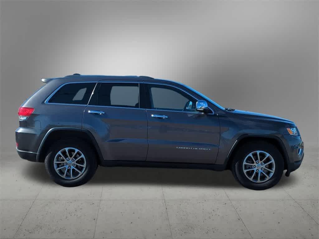 used 2015 Jeep Grand Cherokee car, priced at $11,777